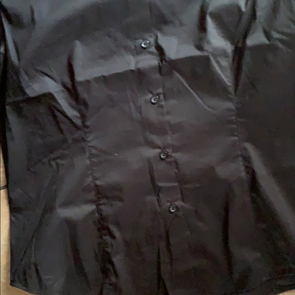 Tops - Picture 3 of 4